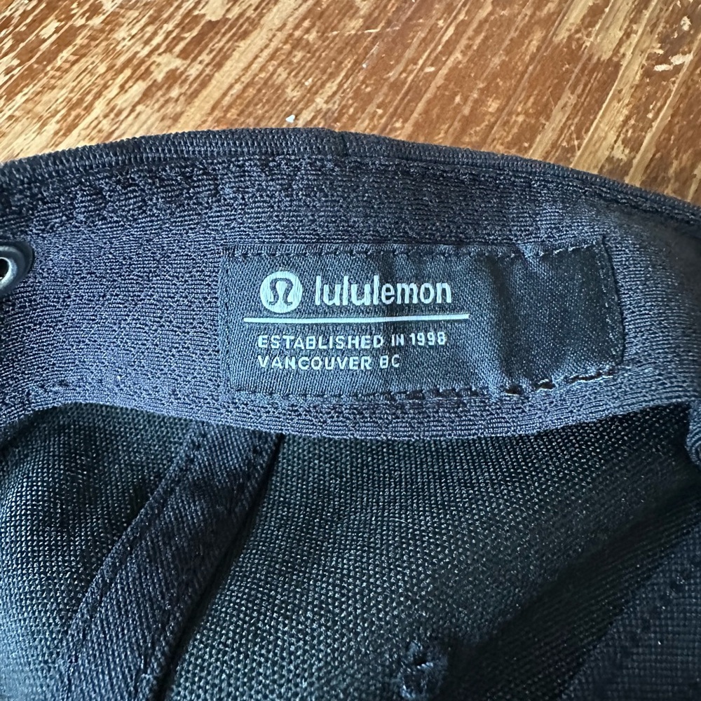 Lululemon black unisex ball cap - Picture 5 of 5